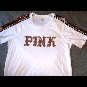Victoria’s Secret Pink t-shirt